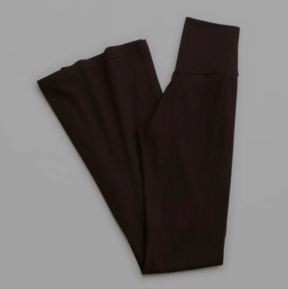 OFFLINE By Aerie Real Me High Waisted Crossover Flare Legging - Picture 5 of 10